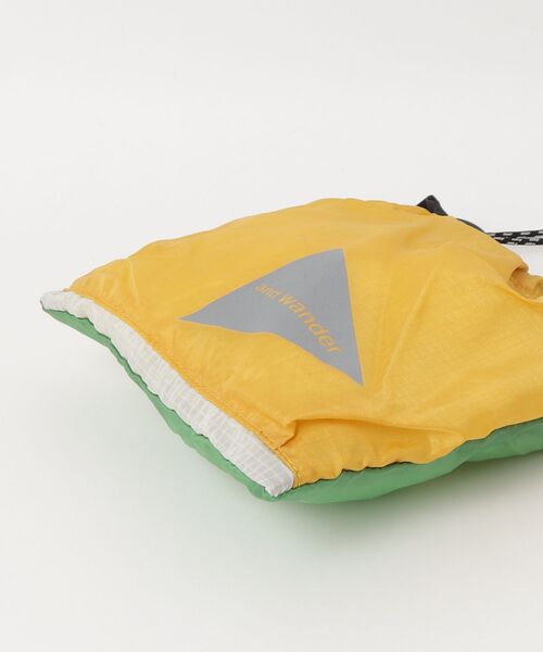 and wander（アンドワンダー）の「and wander / アップサイクルサコッシュ（ショルダーバッグ・レディース・その他・FREE）」の3枚目の写真