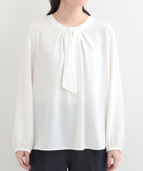 SHOO・LA・RUE（シューラルー）の「【3点スーツセット/洗濯機可】時短で好印象 セットアップ+ブラウス（ノーカラージャケット・レディース・ネイビー/ブラック・02/04/03/01）」の18枚目の写真