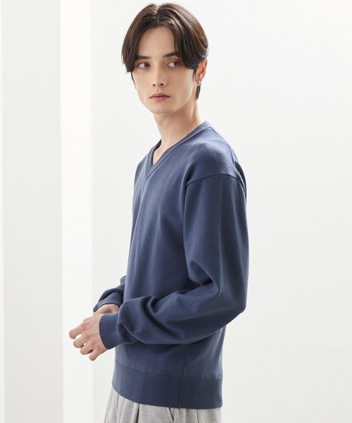 LUENNA（ルエナ）の「【LUENNA】Basic V-Neck Knit / ベーシック Vネックニット（ニット/セーター・メンズ・チャコールグレー/ブルー・L/M/S）」の20枚目の写真