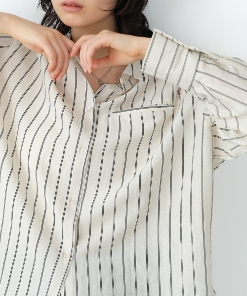 Bab（バブ）の「シアーストライプシャツ（シャツ/ブラウス・レディース・ライトピンク/アイボリー/ブルー・M）」の6枚目の写真