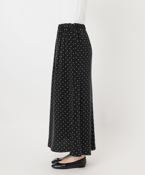 IENA(イエナ)の「IPEKERフィブリルドットプリントスカート(スカート・レディース・ブラック・34/36/38)」の10枚目の写真