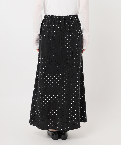 IENA(イエナ)の「IPEKERフィブリルドットプリントスカート(スカート・レディース・ブラック・34/36/38)」の11枚目の写真