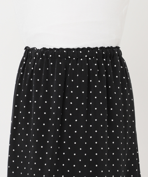 IENA(イエナ)の「IPEKERフィブリルドットプリントスカート(スカート・レディース・ブラック・34/36/38)」の13枚目の写真