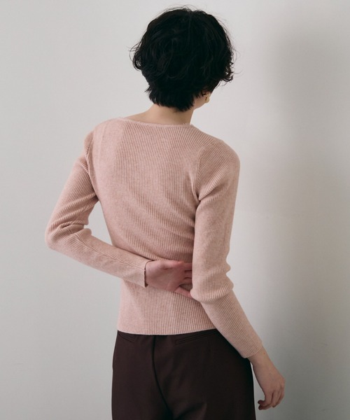 Trish（トリッシュ）の「レースレイヤードヘンリーネックリブニット（ニット/セーター・レディース・ブラウン/ホワイト/ピンク・FREE）」の17枚目の写真