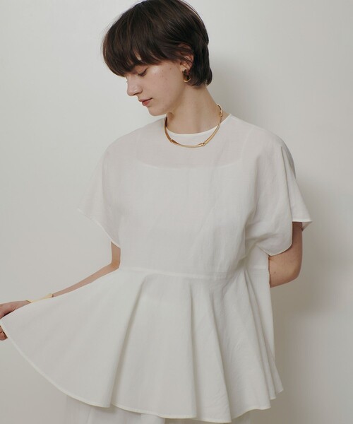 allureville(アルアバイル)の「リネンラミーペプラムブラウス(シャツ/ブラウス・レディース・オフホワイト/ブラック・2)」の3枚目の写真