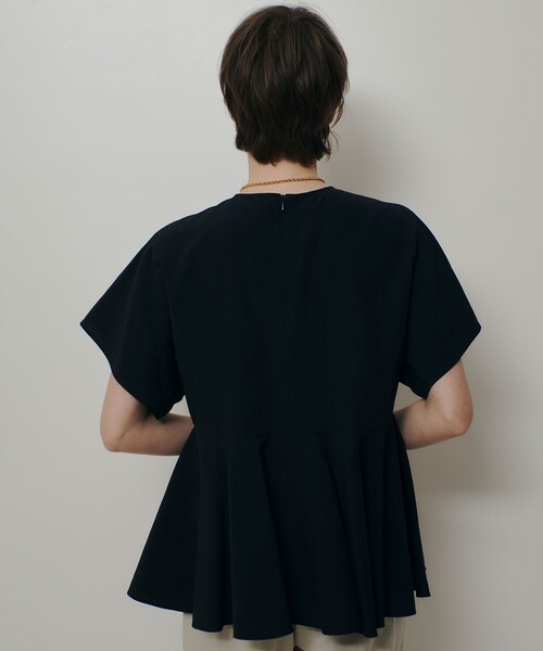 allureville(アルアバイル)の「リネンラミーペプラムブラウス(シャツ/ブラウス・レディース・オフホワイト/ブラック・2)」の10枚目の写真