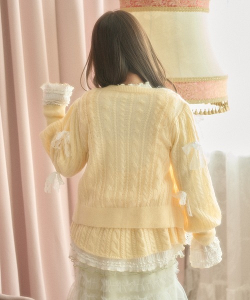 kutir(クティール)の「【クティールとレトロ】レースリボンパフスリーブカーディガン(カーディガン/ボレロ・レディース・オフホワイト/アイボリー/ピンク・FREE)」の21枚目の写真