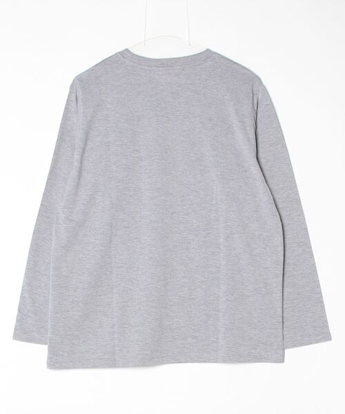 Disney(ディズニー)の「【DISNEY/ディズニー】ミッキー&ミニープリントロングスリーブTシャツ(Mickey Mouse/Minnie Mouse)(Tシャツ/カットソー・レディース・オートミール/カーキ/杢グレー/ベージュ・LARGE/MEDIUM)」の18枚目の写真