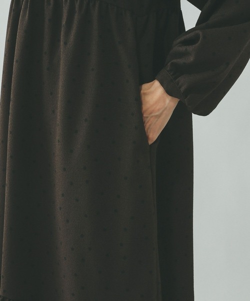 GLOBAL WORK（グローバルワーク）の「2WAYドットティアードワンピース/636032（ワンピース・レディース・ブラック/ダークブラウン・LARGE/MEDIUM）」の12枚目の写真