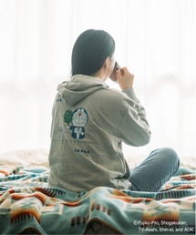 ★TETERA×ドラえもん★UNISEX KIDS PULL SAUNA PARKA / ドラえもんプリント シャイニー加工 プルオーバー パーカー tete22-014,tete22-014-k