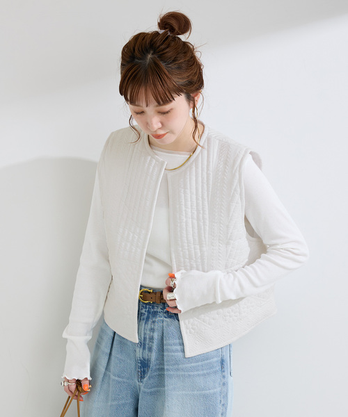 B.C STOCK(ベーセーストック)の「キルティング刺繍ベスト(その他アウター・レディース・ホワイト/ブラック・FREE)」の13枚目の写真