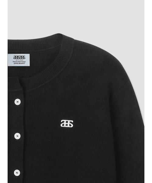 ANNEHEARTS(アンハーツ)の「Logoplay Knit Cardigan Black(カーディガン/ボレロ・レディース・その他・FREE)」の8枚目の写真