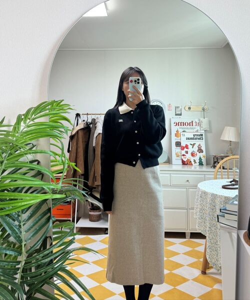 ANNEHEARTS(アンハーツ)の「Logoplay Knit Cardigan Black(カーディガン/ボレロ・レディース・その他・FREE)」の3枚目の写真