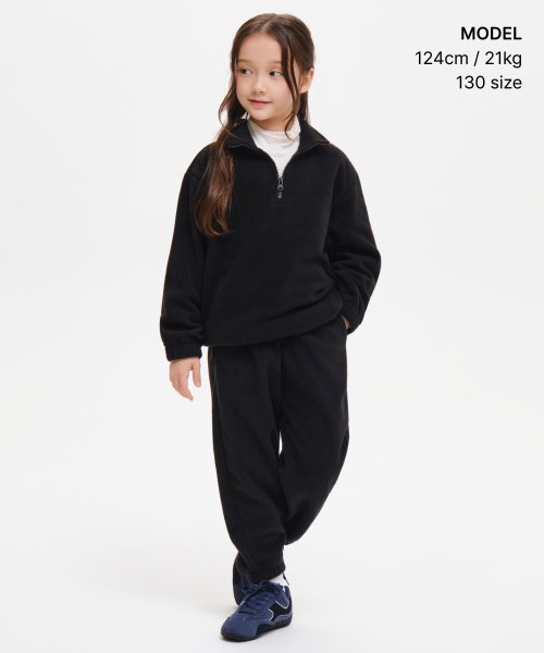 MUSINSA STANDARD KIDS（ムシンサスタンダードキッズ）の「ポーラフリーススウェットパンツ[ブラック]（スウェットパンツ・レディース・その他・100/110/120/150）」の2枚目の写真