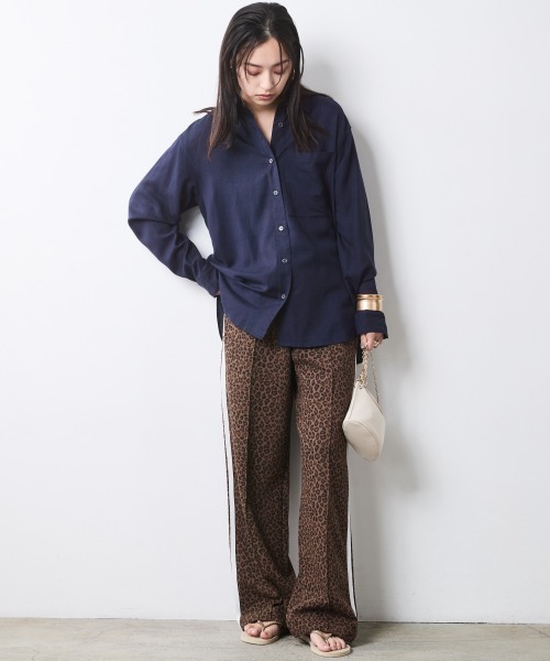 CHIC STYLE（シックスタイル）の「レオパードトラックパンツ＜大きいサイズ有＞シックスタイル（その他パンツ・レディース・グレー系/ブラウン系・LL/3L/4L/5L/M/L）」の5枚目の写真