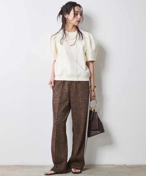 CHIC STYLE（シックスタイル）の「レオパードトラックパンツ＜大きいサイズ有＞シックスタイル（その他パンツ・レディース・グレー系/ブラウン系・LL/3L/4L/5L/M/L）」の9枚目の写真