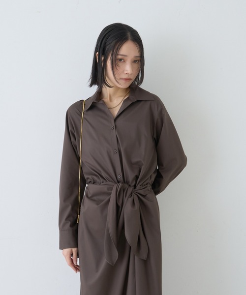 Rouge vif(ルージュヴィフ)の「ドレープウエストリボンワンピース(ワンピース・レディース・ブラウン/アイボリー/ベージュ・36/38)」の4枚目の写真