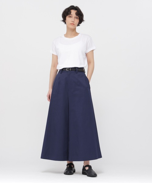 MARGARET HOWELL（マーガレットハウエル）の「PLAIN COTTON JERSEY（Tシャツ/カットソー・レディース・チャコール/ブルー系その他7/ホワイト・2/1）」の4枚目の写真
