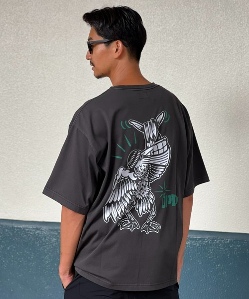 IPD(アイピーディー)の「【IPD】PELICAN SS(Tシャツ/カットソー・メンズ・ブラック系その他/ブルー・LARGE/MEDIUM/X-LARGE)」の1枚目の写真