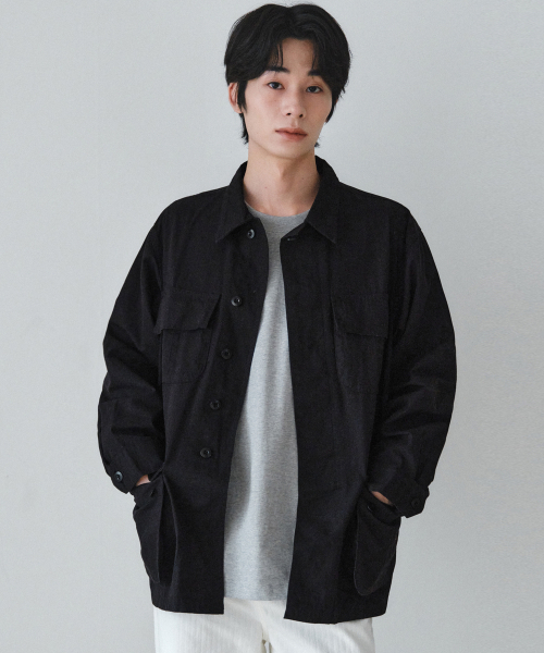 WEDNESDAY OASIS(ウェンズデーオアシス)の「フレンチワークサファリジャケット_BLACK(WC25-SH02)(その他アウター・メンズ・ブラック・FREE)」の4枚目の写真
