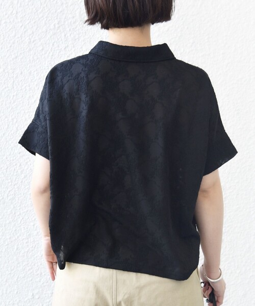SHIPS(シップス)の「【WEB限定】〈手洗い可能〉シアー ジャカード ポロ 襟 ショート スリーブ プルオーバー(Tシャツ/カットソー・レディース・ライトブルー/ブラック/オフホワイト・ONE SIZE)」の19枚目の写真