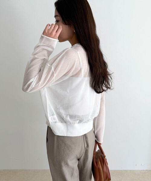 fredy emue(フレディエミュ)の「刺繍入りシアーニットカーディガン(カーディガン/ボレロ・レディース・グレー/オフホワイト/ブラウン/オレンジ・38)」の1枚目の写真