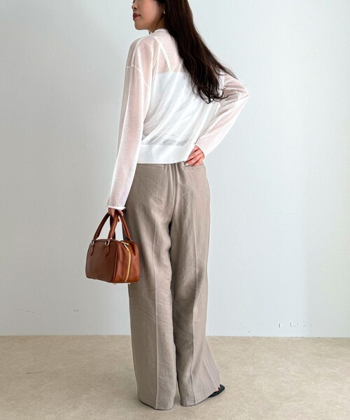 fredy emue(フレディエミュ)の「刺繍入りシアーニットカーディガン(カーディガン/ボレロ・レディース・グレー/オフホワイト/ブラウン/オレンジ・38)」の19枚目の写真