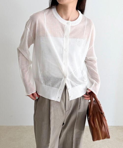 fredy emue(フレディエミュ)の「刺繍入りシアーニットカーディガン(カーディガン/ボレロ・レディース・グレー/オフホワイト/ブラウン/オレンジ・38)」の21枚目の写真