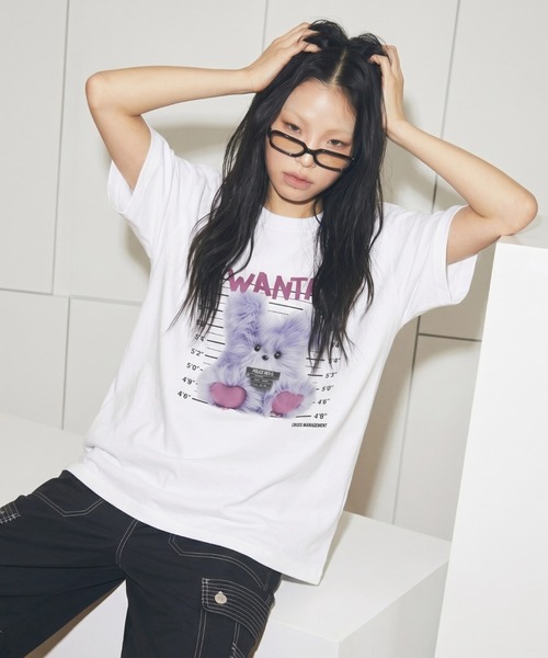 MAHAGRID(マハグリッド)の「『mahagrid/マハグリッド』WANTED BAD DOLLY TEE/ウォンテッド バッドドリー Tシャツ(Tシャツ/カットソー・レディース・ホワイト/ブラック・XS)」の4枚目の写真