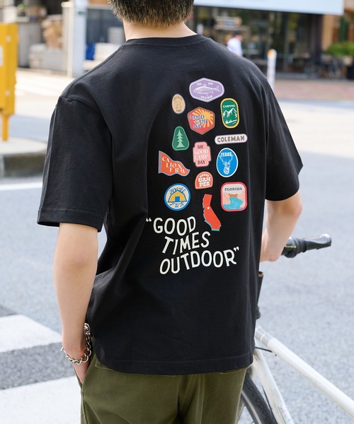 COLEMAN(コールマン)の「【Coleman】GOOD TIMES OUTDOOR コールマンTEE(Tシャツ/カットソー・レディース・ホワイト/グリーン/ピンク/ダークブラウン/ブラック・S/M/L/XL)」の1枚目の写真