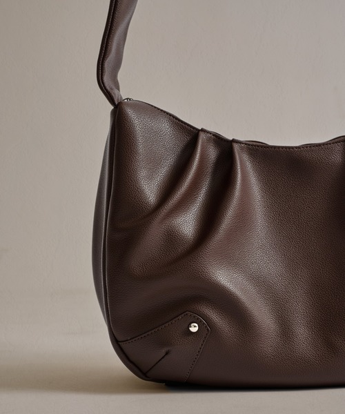 epnok（エプノック）の「【A4/PC収納可】多機能ビッグショルダーバッグ（ショルダーバッグ・メンズ・ブラウン/ブラック・ONE SIZE）」の17枚目の写真