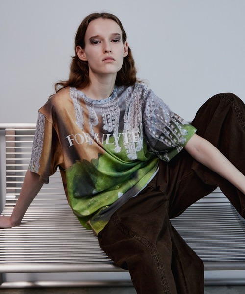 MAISON SPECIAL(メゾンスペシャル)の「Fabric Photo Over T-Shirt/ファブリックフォトオーバーTEE(Tシャツ/カットソー・レディース・オレンジ/グリーン/グレー・FREE)」の1枚目の写真