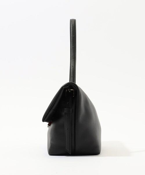 TOMORROWLAND (トゥモローランド)の「【一部別注】PUNTI. GRAFT FLAP バッグ(バックパック/リュック・レディース・ブラック/イエロー・FREE)」の4枚目の写真