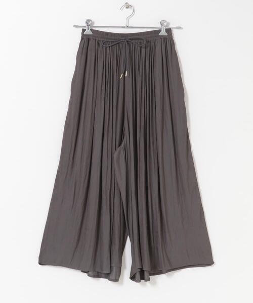 ITEMS URBANRESEARCH(アイテムズ アーバンリサーチ)の「イージーガウチョパンツ(その他パンツ・レディース・ベージュ系その他/キャメル/チャコールグレー・FREE)」の11枚目の写真