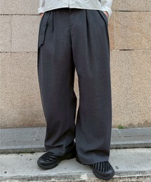 Chikashitsu +（チカシツプラス）の「【CS】stripe cross tuck drape