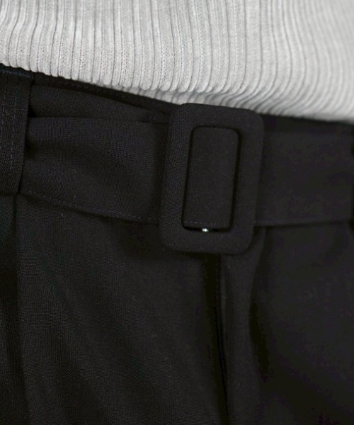 Chikashitsu +(チカシツプラス)の「【Chikashitsu +】belt tuck wide slacks / 【チカシツプラス】ベルト付きタックワイドスラックス<着用動画あり>(スラックス・メンズ・ブラック/ブラウン/グレー・L/M)」の14枚目の写真