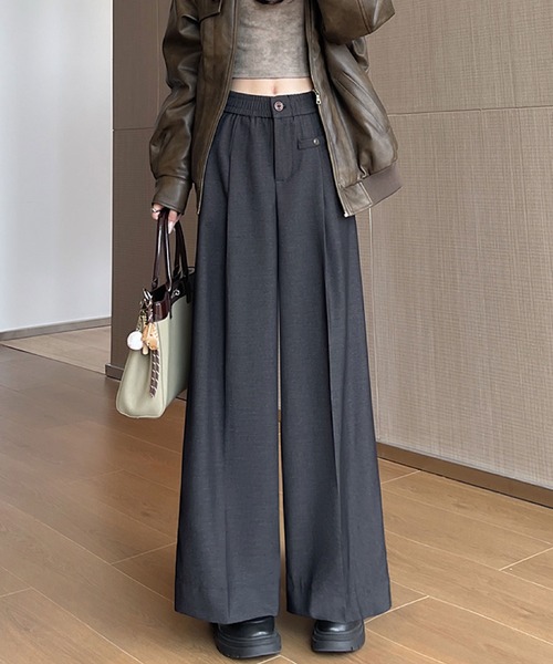 2ly2(トゥーリートゥー)の「ワイドパンツ レディース タックパンツ ロング 無地 ストレート ゆったり ウエストゴム(その他パンツ・レディース・ブラック/ブルー/ブラウン・FREE)」の2枚目の写真
