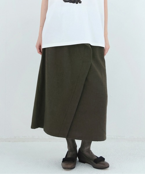 bedsidedrama(ベットサイドドラマ)の「Dreamin' Surf Rider Skirt(スカート・レディース・カーキ/ブラック・1)」の1枚目の写真