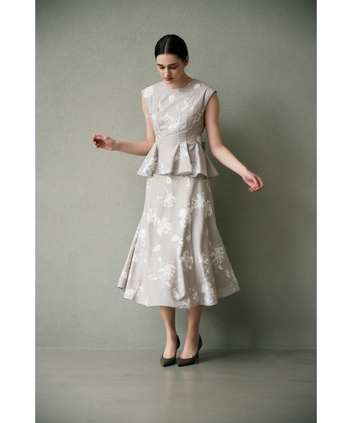 Estella.K(エステラケー)の「【Audire×Estella.K】Staycation peplum dress/フレンチペプラムドレス(Audireコラボ)(ワンピース・レディース・アイボリー/ベージュ系その他/ネイビー・SMALL/MEDIUM)」の1枚目の写真