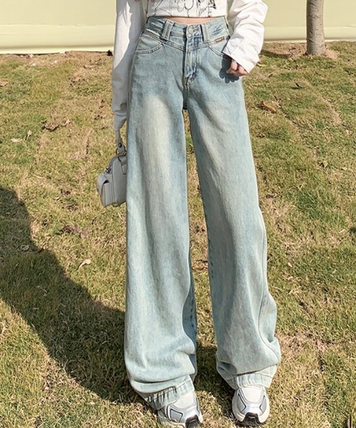 LUCPY（ラクピー）の「ハイウエストストレートワイドデニムパンツ（デニムパンツ・レディース・ライトブルー・X-SMALL/SMALL/MEDIUM/LARGE）」の5枚目の写真