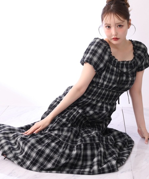 one after another NICE CLAUP(ワンアフターアナザーナイスクラップ)の「ウエストシャーリングロングワンピース(ワンピース・レディース・サックスブルー/ブラック系その他/ドット/パープル系その他・FREE/X-SMALL)」の2枚目の写真