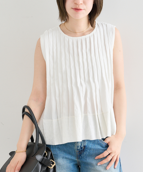 U by SPICK&SPAN（ユーバイスピックアンドスパン）の「UBY Spick & Span タックブラウス（シャツ/ブラウス・レディース・ブラック/ホワイト・FREE）」の9枚目の写真