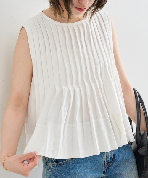 U by SPICK&SPAN（ユーバイスピックアンドスパン）の「UBY Spick & Span タックブラウス（シャツ/ブラウス・レディース・ブラック/ホワイト・FREE）」の13枚目の写真