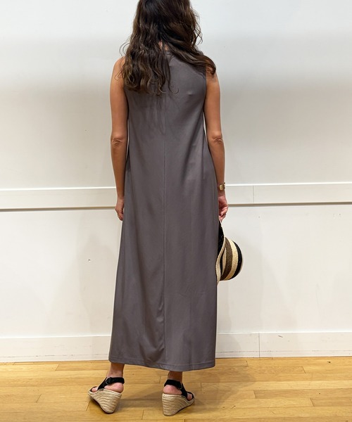 BANANA REPUBLIC FACTORY STORE(バナナリパブリック ファクトリーストア)の「BANANA REPUBLIC FACTORY STORE 日本限定 ノースリーブ ニット マキシ トラペーズ ワンピース(ワンピース・レディース・ブラック/グレー/ネイビー/ブラウン・S/XS/L/M)」の10枚目の写真