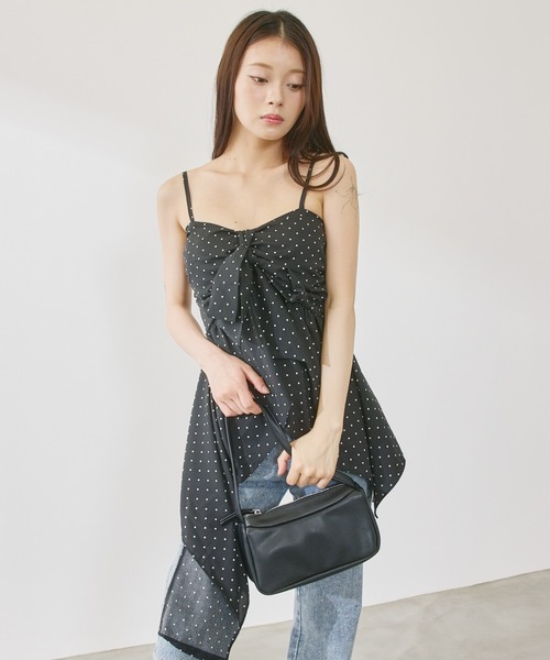 P.V.T（ピーブイティー）の「カップ付きリボンデザインアシメキャミ（キャミソール・レディース・Black/アイボリー系・F）」の6枚目の写真