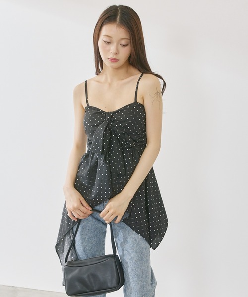 P.V.T（ピーブイティー）の「カップ付きリボンデザインアシメキャミ（キャミソール・レディース・Black/アイボリー系・F）」の8枚目の写真