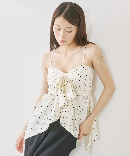 P.V.T（ピーブイティー）の「カップ付きリボンデザインアシメキャミ（キャミソール・レディース・Black/アイボリー系・F）」の16枚目の写真