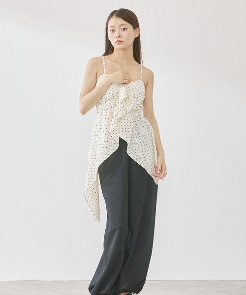 P.V.T（ピーブイティー）の「カップ付きリボンデザインアシメキャミ（キャミソール・レディース・Black/アイボリー系・F）」の18枚目の写真
