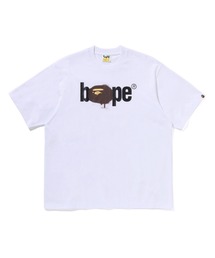 A BATHING APE�@MEN'S�i�x�C�V���O�G�C�v �����Y�j�́uGRAFFITI BAPE LOGO RELAXED FIT TEE TEE�iT�V���c/�J�b�g�\�[�j�v