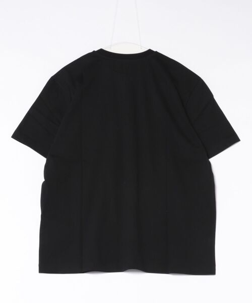 AMI Alexandre Mattiussi(アミアレクサンドルマテュッシ)の「【AMI PARIS】アミ パリス Small Heart Logo Hale T-Shirt ワンポイント ロゴ Tシャツ(Tシャツ/カットソー・メンズ・ホワイト/ブラック・M/L/XL)」の3枚目の写真